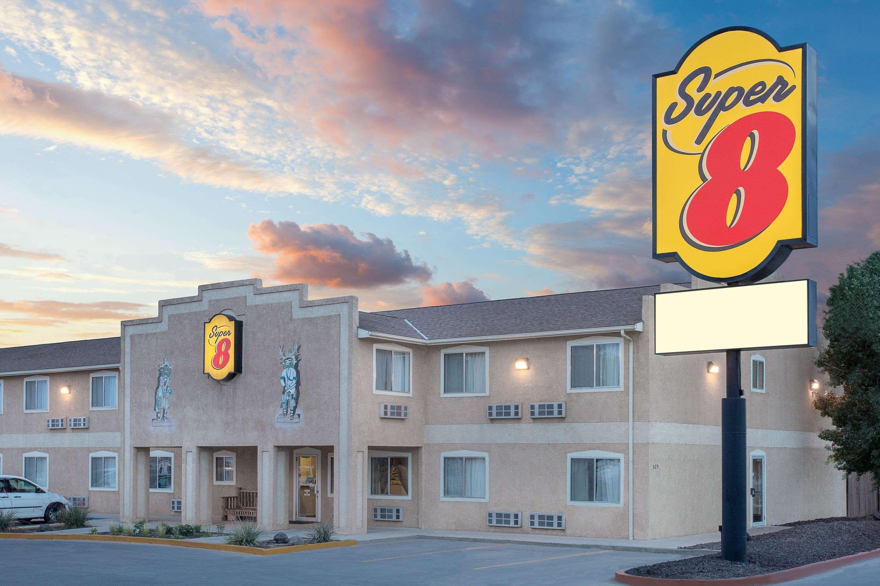 Super 8 By Wyndham Bloomfield Hotell Eksteriør bilde