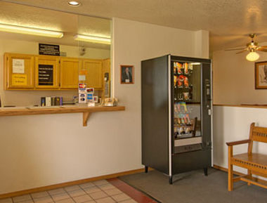Super 8 By Wyndham Bloomfield Hotell Interiør bilde